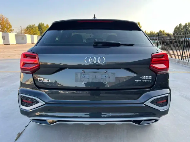 Audi Q2L — Фото автомобиля 5