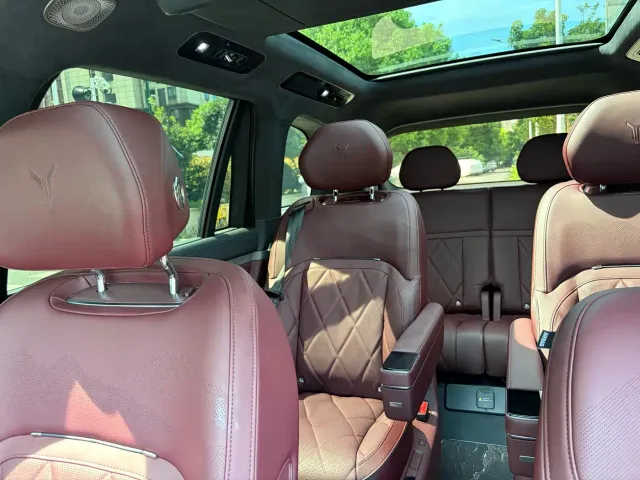 Voyah Auto VOYAH Taisan 2026 Model Base — Фото автомобиля 18