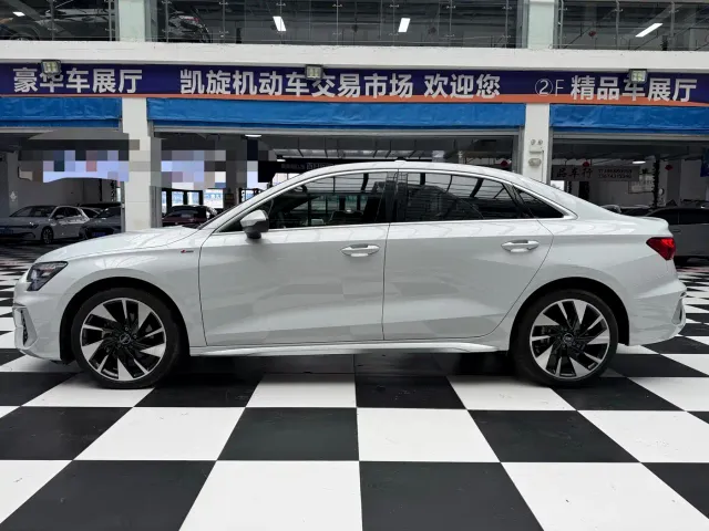 Audi A3 — Фото автомобиля 6