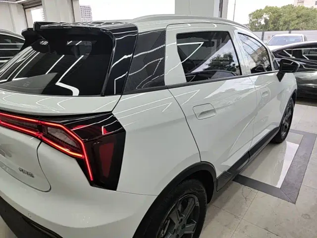 Geely Geometry E Firefly — Фото автомобиля 6