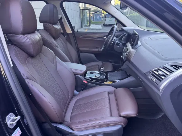 BMW X3 — Фото автомобиля 22