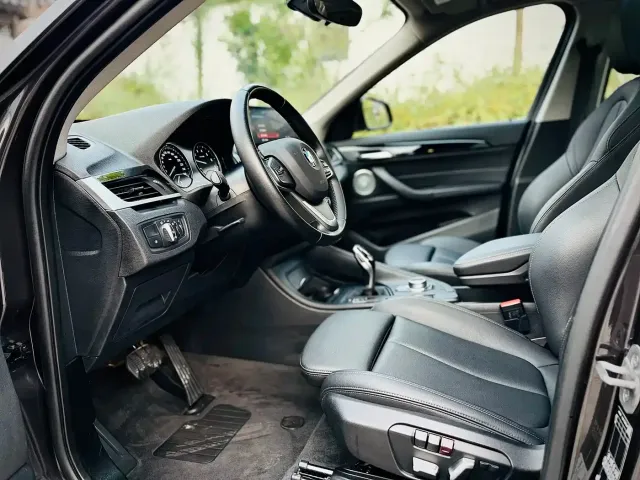 BMW X1 — Фото автомобиля 13