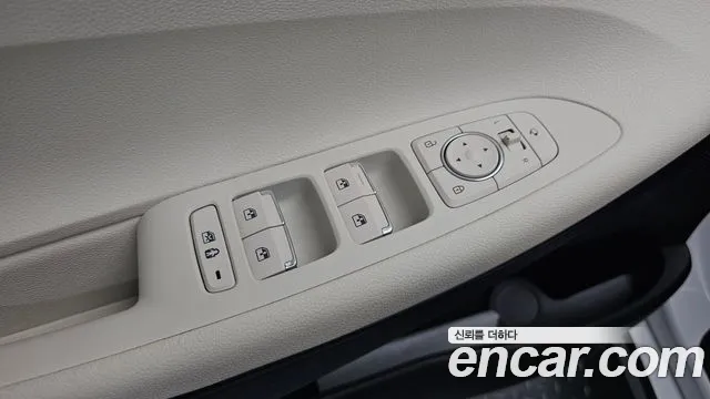 Hyundai Grandeur (New) Hybrid — Фото автомобиля 23