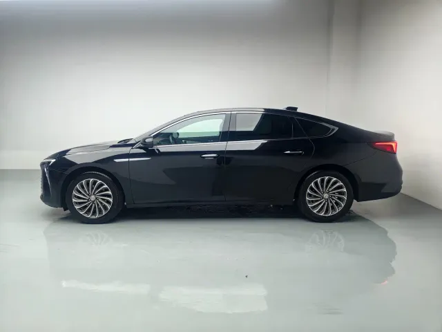 Buick LaCrosse — Фото автомобиля 4