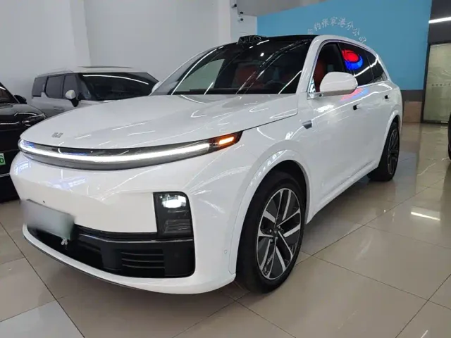 Фотография автомобиля — Li Auto L7