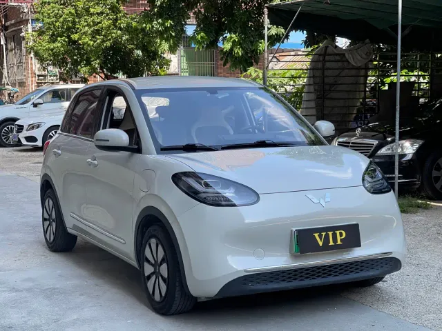 Wuling Bingo — Фото автомобиля 3