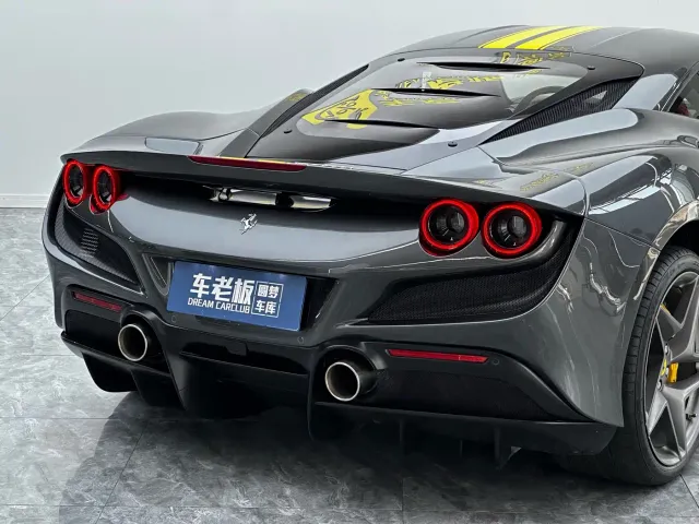 Ferrari F8 — Фото автомобиля 23