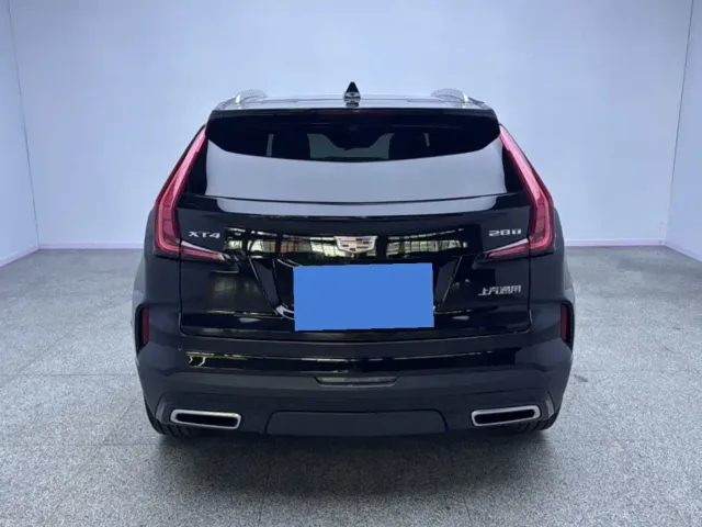 Cadillac XT4 — Фото автомобиля 8