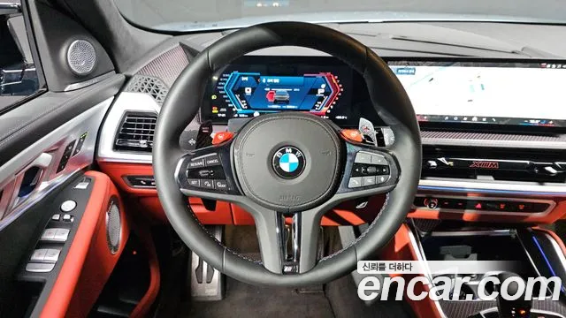 BMW XM — Фото автомобиля 13