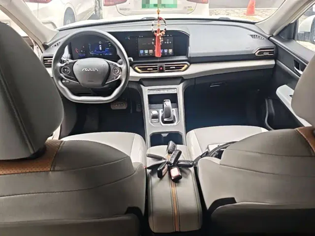 Dongfeng Fengshen E70 — Фото автомобиля 9