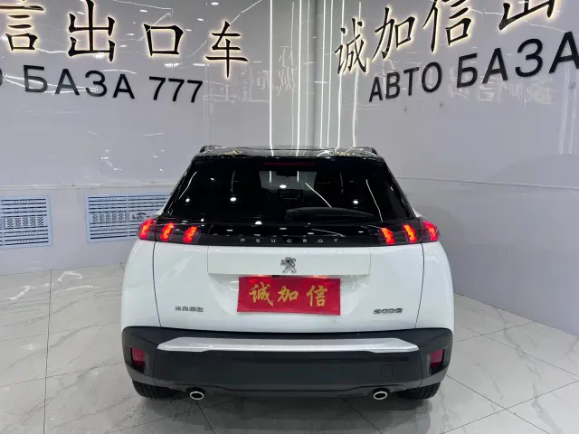 Peugeot 2008 — Фото автомобиля 5