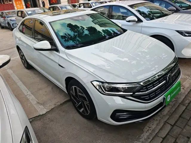 Volkswagen Sagitar — Фото автомобиля 3