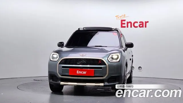 Mini Countryman — Фото автомобиля 3