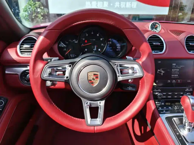 Porsche 718 — Фото автомобиля 12
