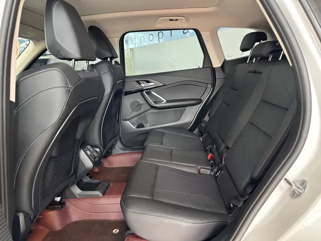 BMW X1 — Фото автомобиля 16