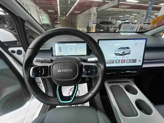 GAC Aion Y — Фото автомобиля 6