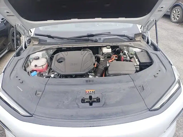 Geely Galaxy Xingyao 8 — Фото автомобиля 19