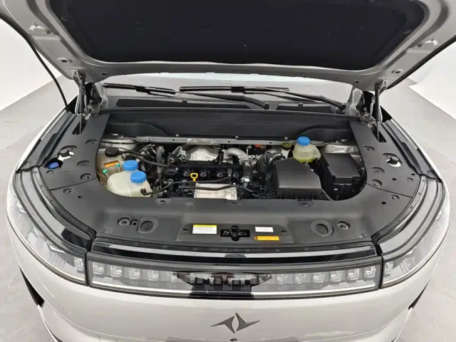 Dongfeng eπ 008 — Фото автомобиля 12