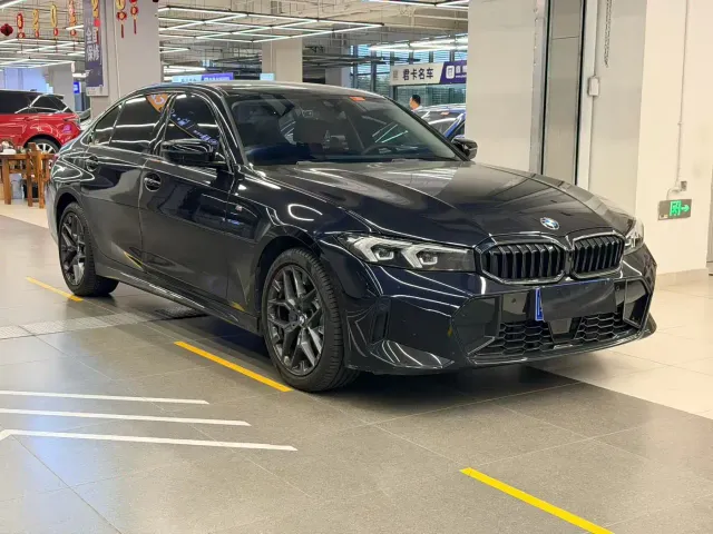 BMW 3 Series — Фото автомобиля 3