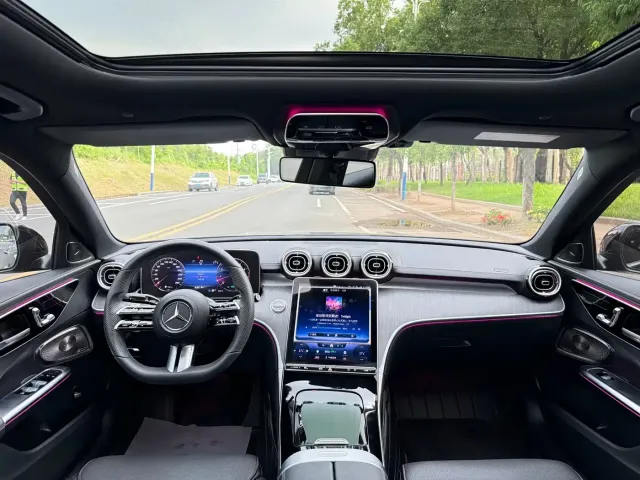 Mercedes-Benz Mercedes-Benz C-Class 2022 Facelift C 260 L Night Edition Sport — Фото автомобиля 12