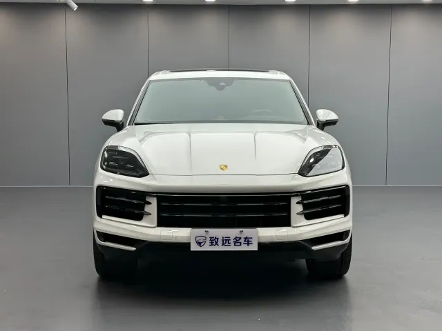 Porsche Cayenne — Фото автомобиля 2