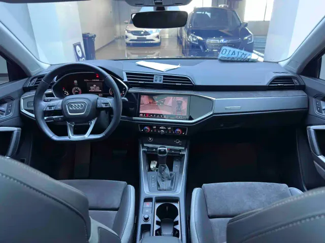 Audi Q3 — Фото автомобиля 19