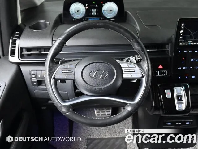 Hyundai Staria Staria 4WD Lounge 9 мест — Фото автомобиля 13