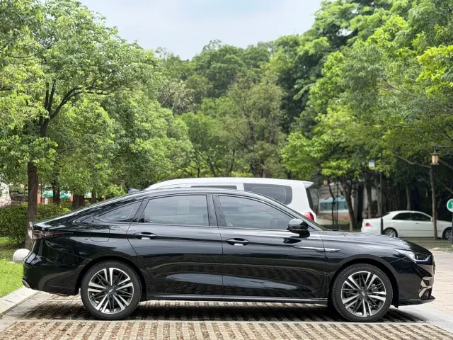 Chery Arrizo 8 PRO — Фото автомобиля 4