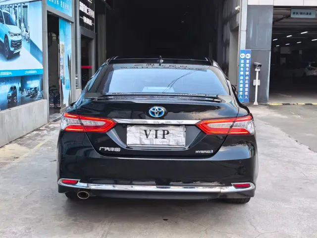 Toyota Camry — Фото автомобиля 4
