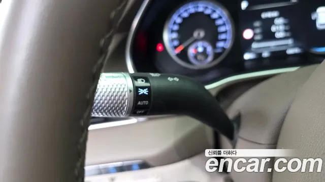 Genesis GV80 — Фото автомобиля 28