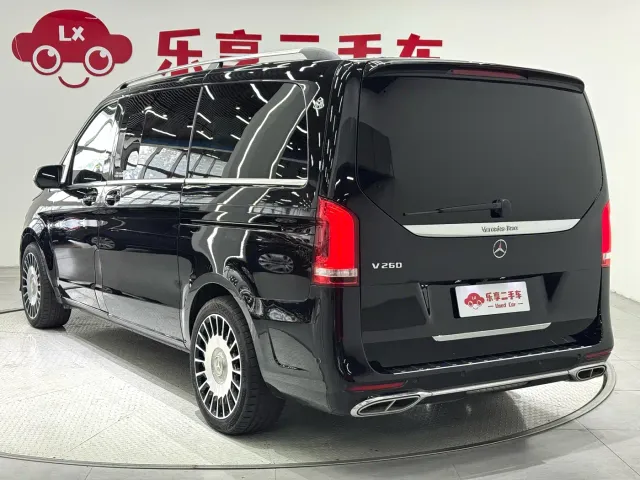 Mercedes-Benz V-Class — Фото автомобиля 3