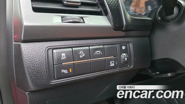 KG_Mobility_Ssangyong Rexton Новый Rexton Sport Дизель 2.2 2WD — Фото автомобиля 13