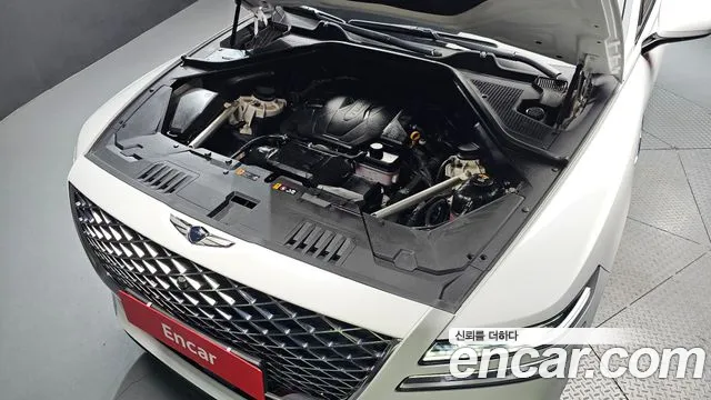 Genesis GV80 2.5T Бензин AWD — Фото автомобиля 2