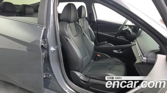 Hyundai AVANTE Новый Avante (CN7) — Фото автомобиля 26