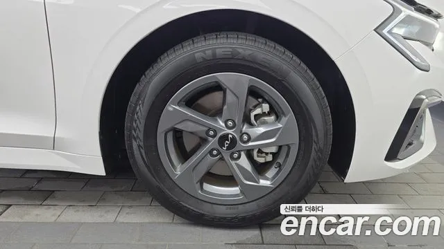 Kia K5 Новый K5 3 поколение 2.0 LPi(Для проката) — Фото автомобиля 20