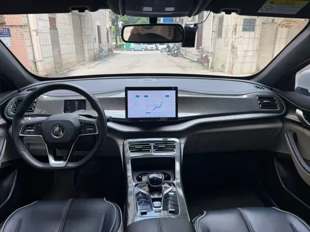 BYD Qin PLUS — Фото автомобиля 5