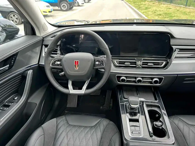 Hongqi HS5 — Фото автомобиля 9