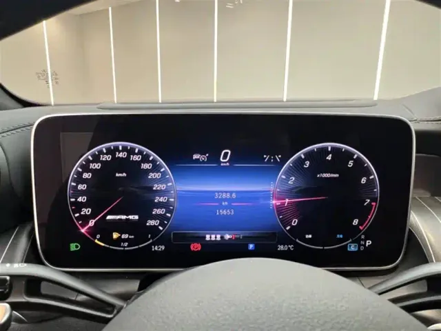 Mercedes-Benz GLC-Class AMG — Фото автомобиля 12