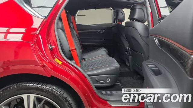 Genesis GV80 — Фото автомобиля 10