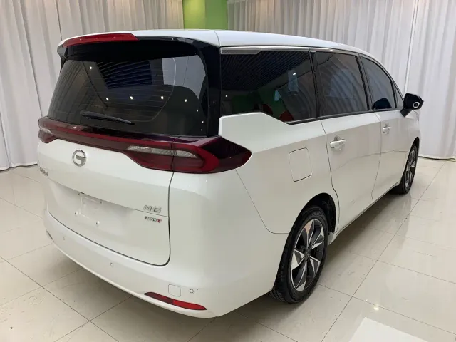 GAC Trumpchi M6 — Фото автомобиля 4
