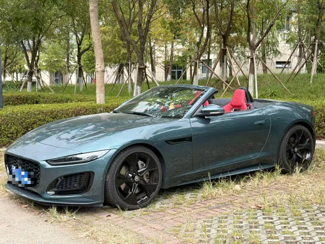 Фотография автомобиля — Jaguar F-Type