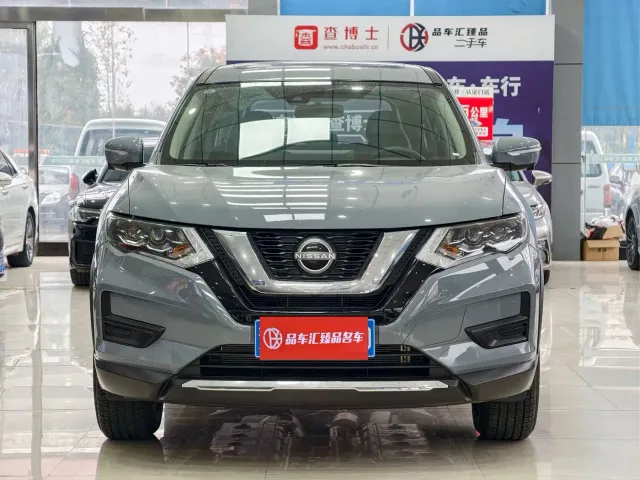 Nissan X-Trail — Фото автомобиля 2