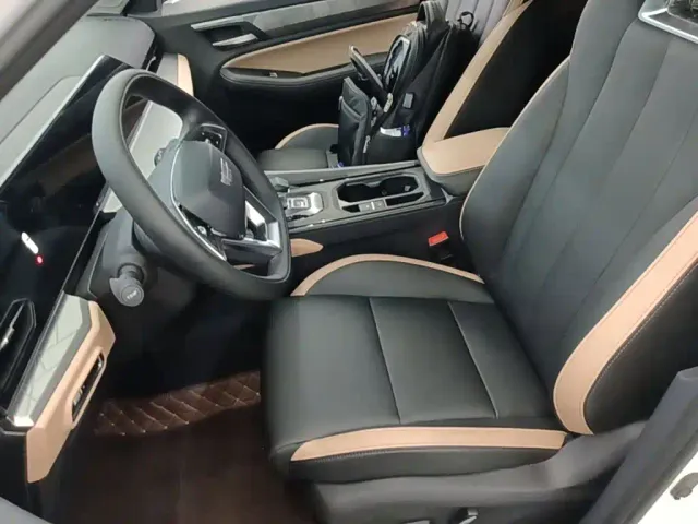 Geely Haoyue PRO — Фото автомобиля 14