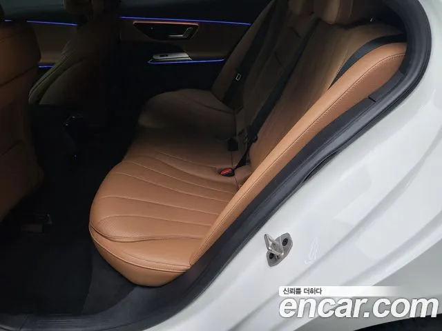 Mercedes-Benz E-Class W214 — Фото автомобиля 10