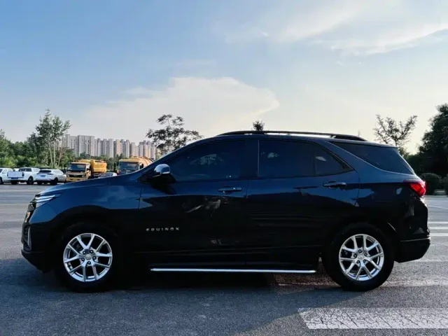 Chevrolet Equinox — Фото автомобиля 17