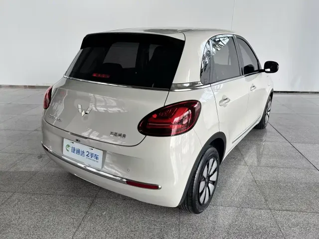 Wuling Bingo — Фото автомобиля 25