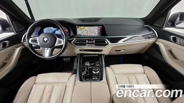 BMW X7 — Фото автомобиля 7