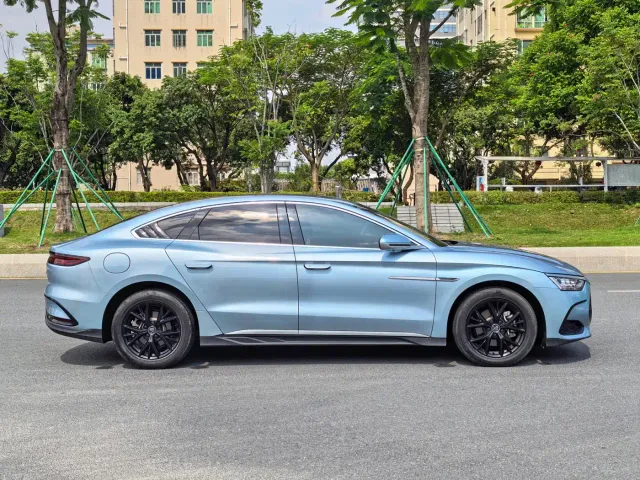 BYD Han — Фото автомобиля 10