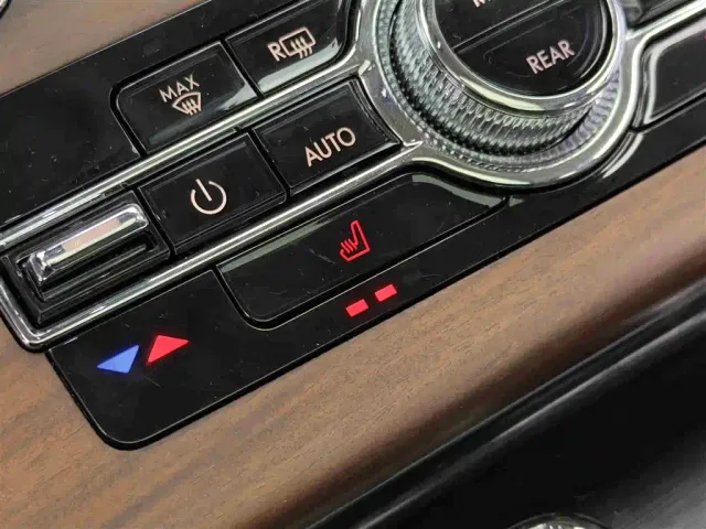 Lincoln Aviator — Фото автомобиля 18