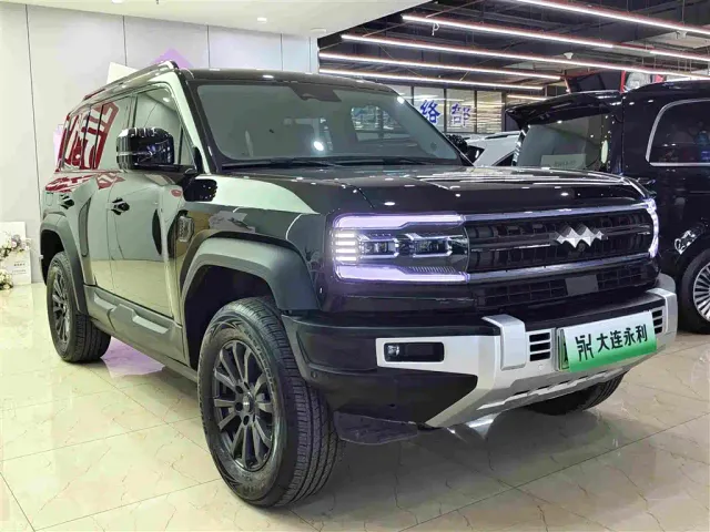 BYD FangChengBao Leopard 5 — Фото автомобиля 3